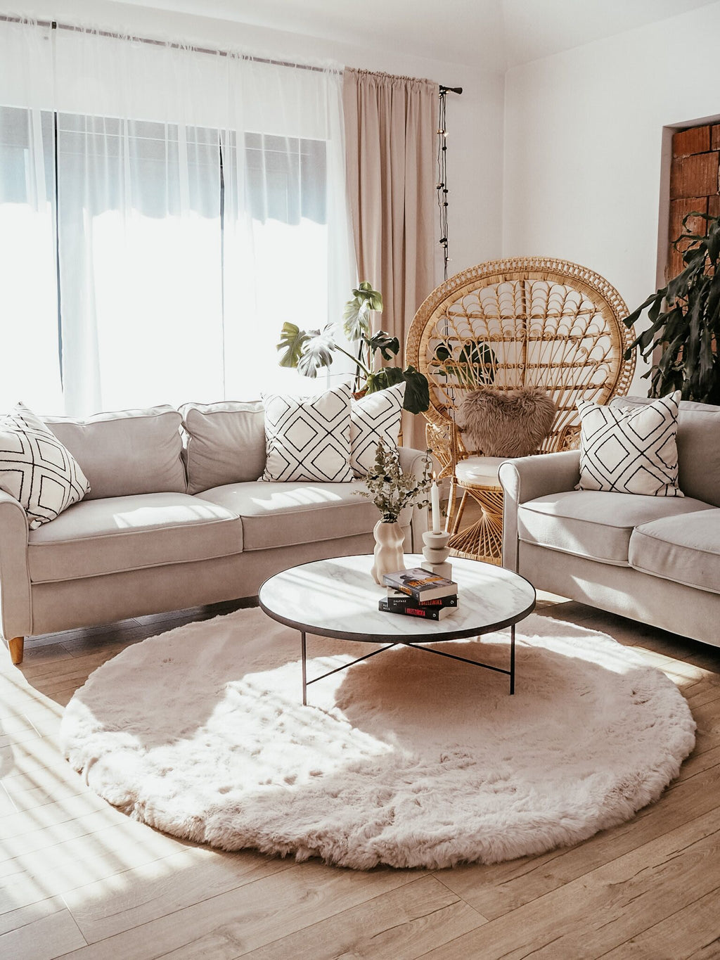 3 Seater Velvet Sofa Beige RONNEBY