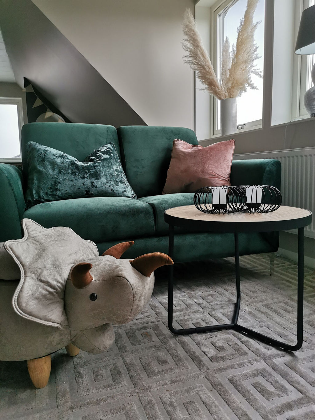 2 Seater Velvet Sofa Green FENES