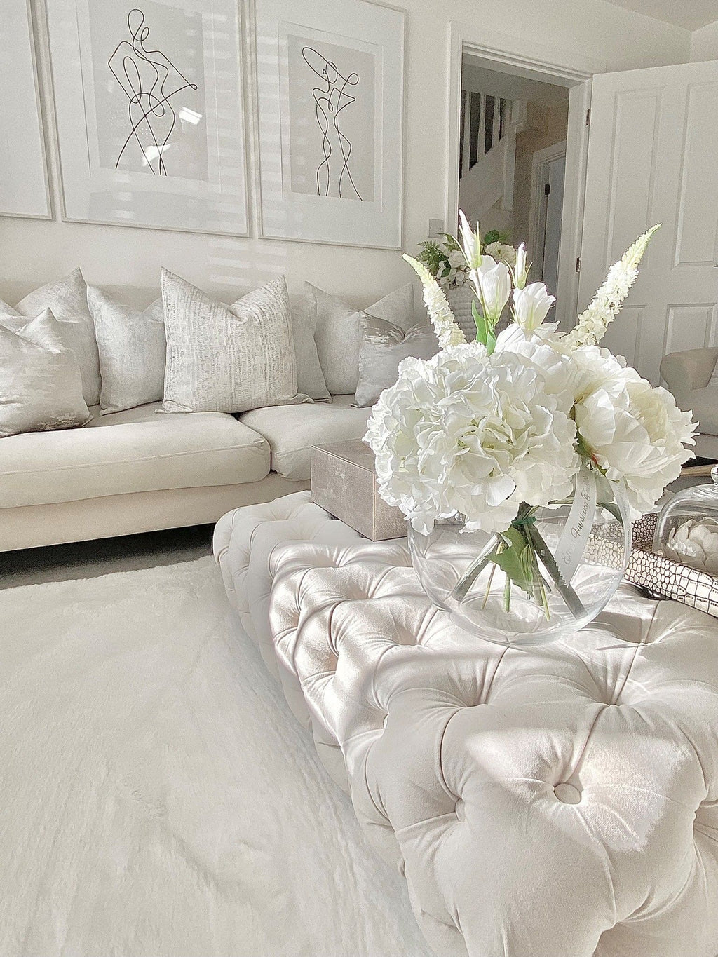 2 Seater Velvet Sofa Off-White EIKE