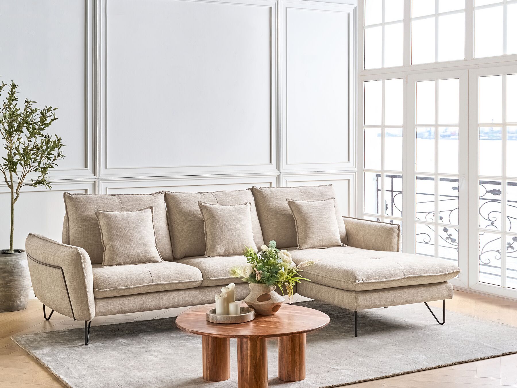 Left Hand Fabric Corner Sofa Beige SERSAN