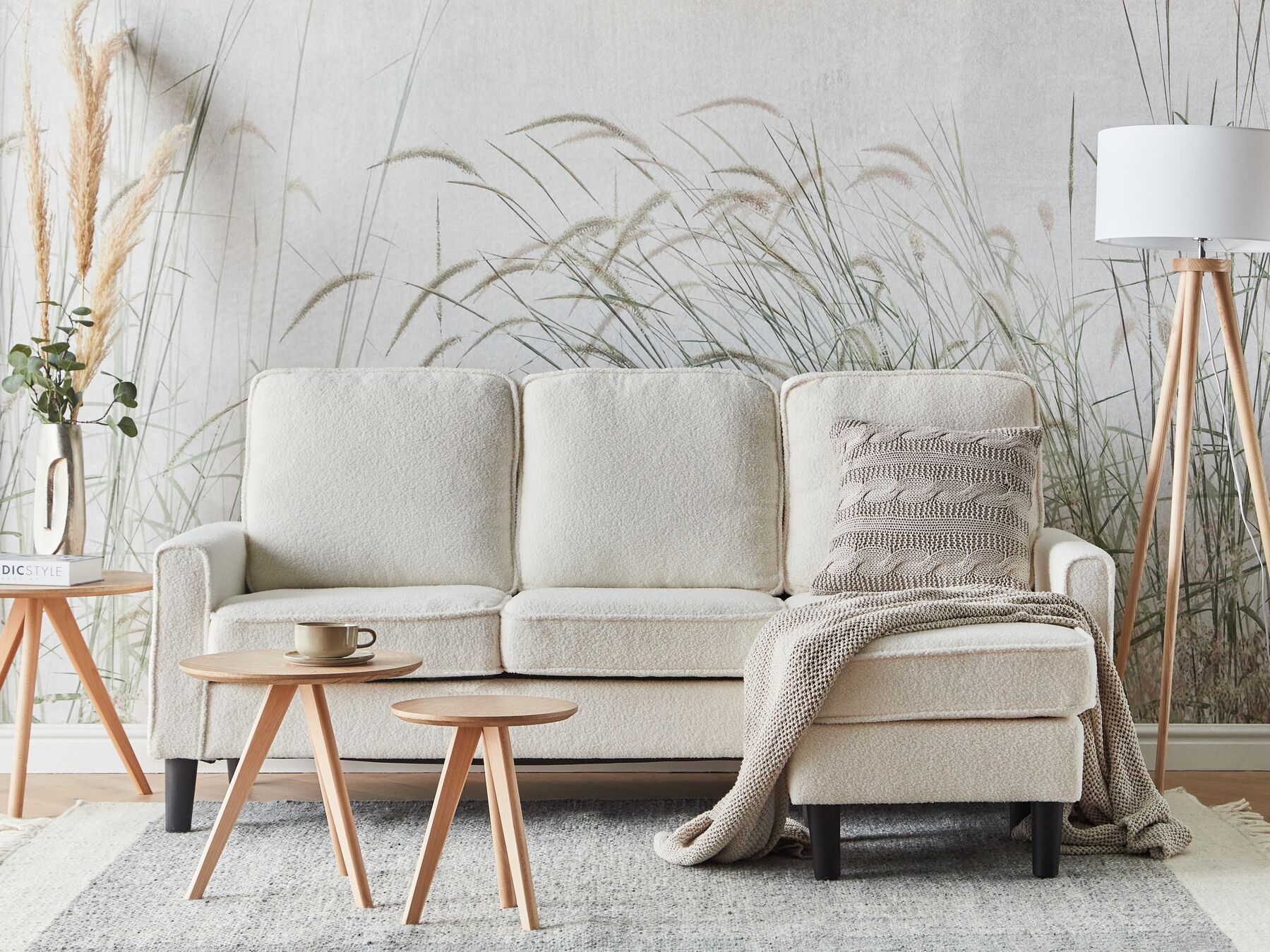 3 Seater Sofa with Ottoman Boucle White AVESTA
