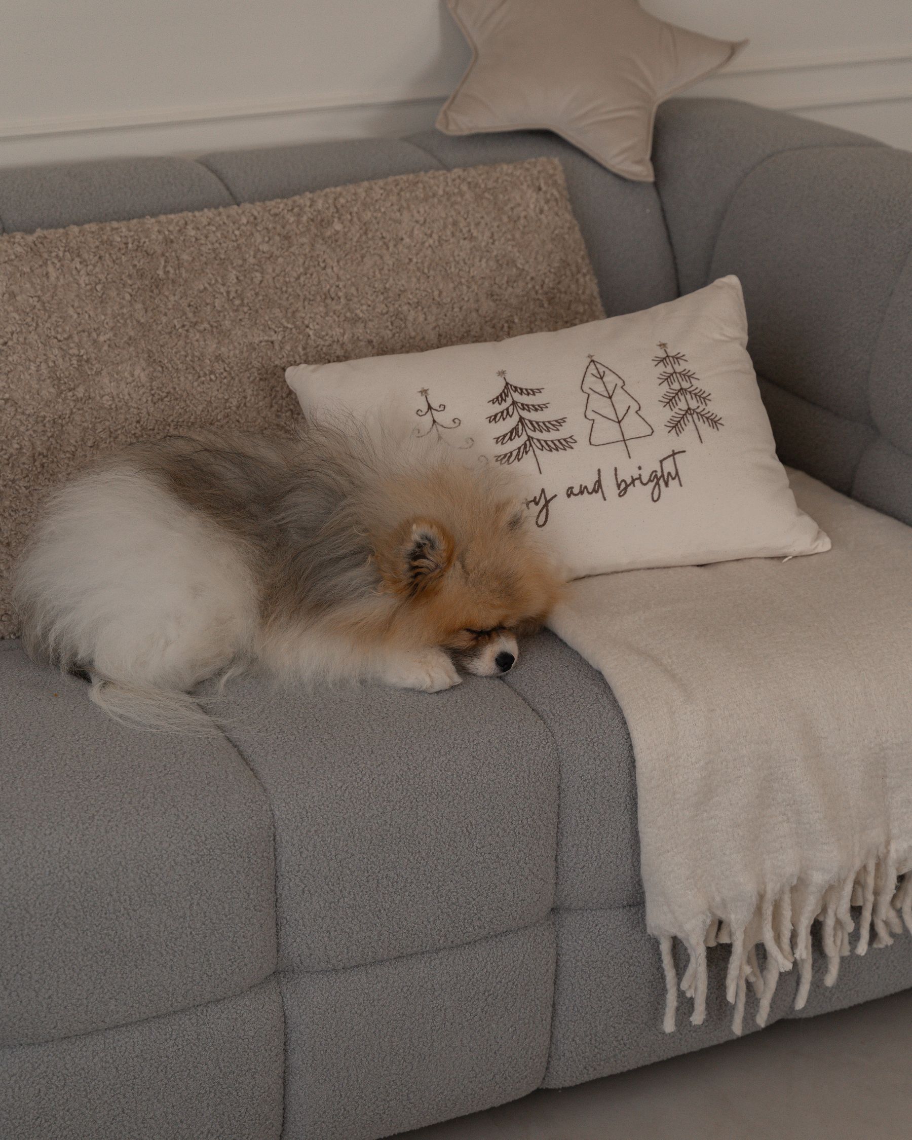 3 Seater Boucle Sofa Grey MULLOLA