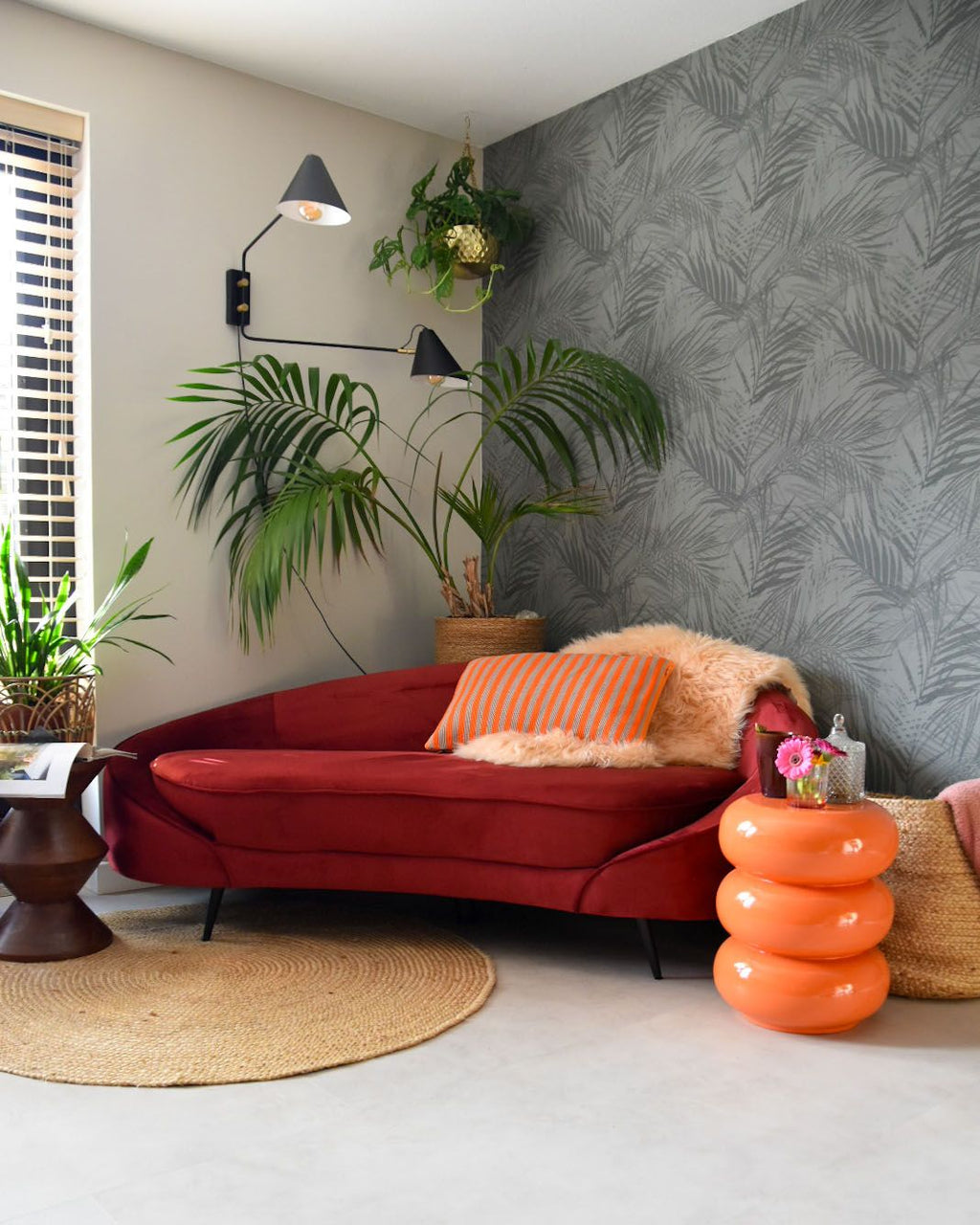 Velvet Sofa Red SAVAR