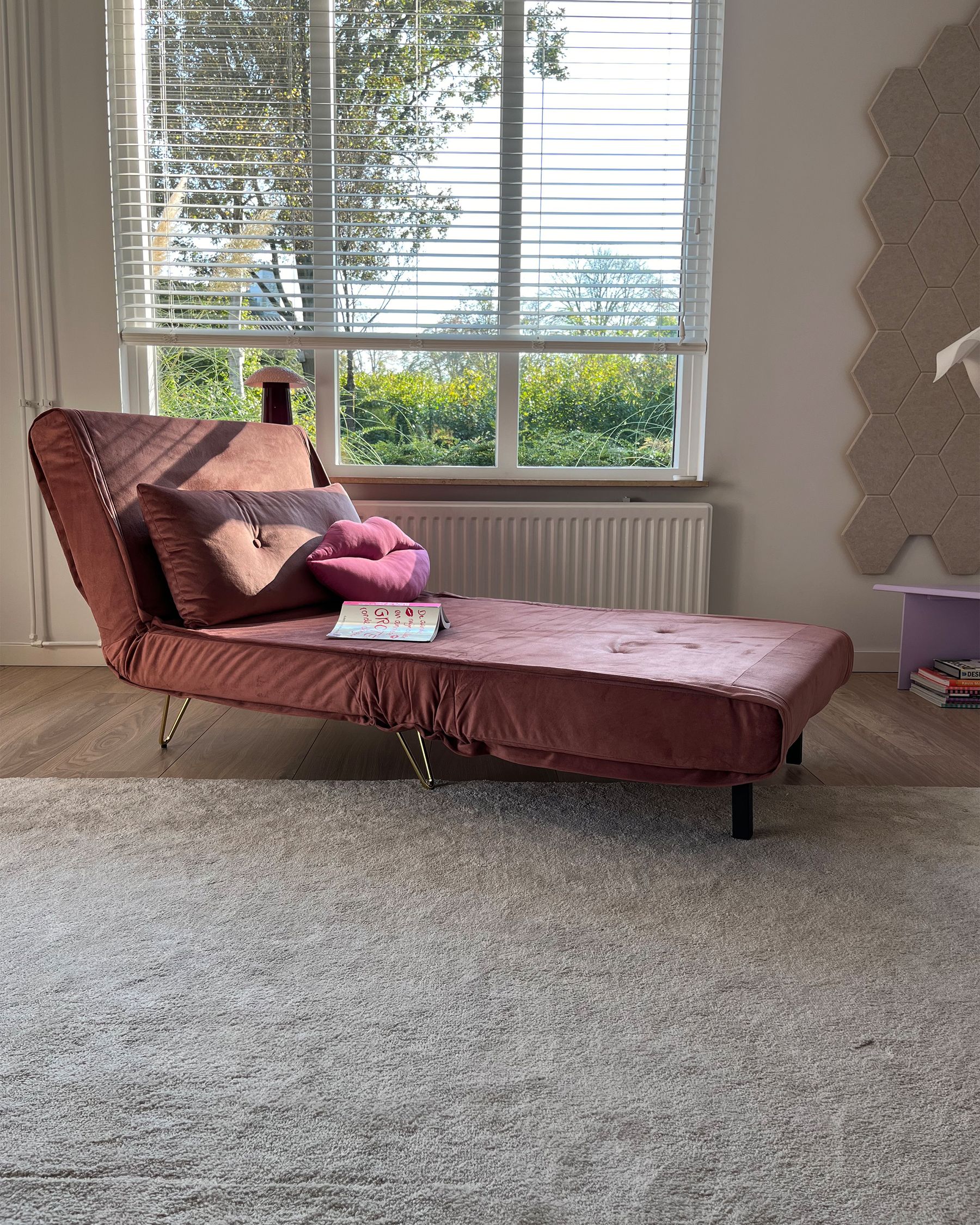 2 Seater Velvet Sofa Bed Pink VESTFOLD