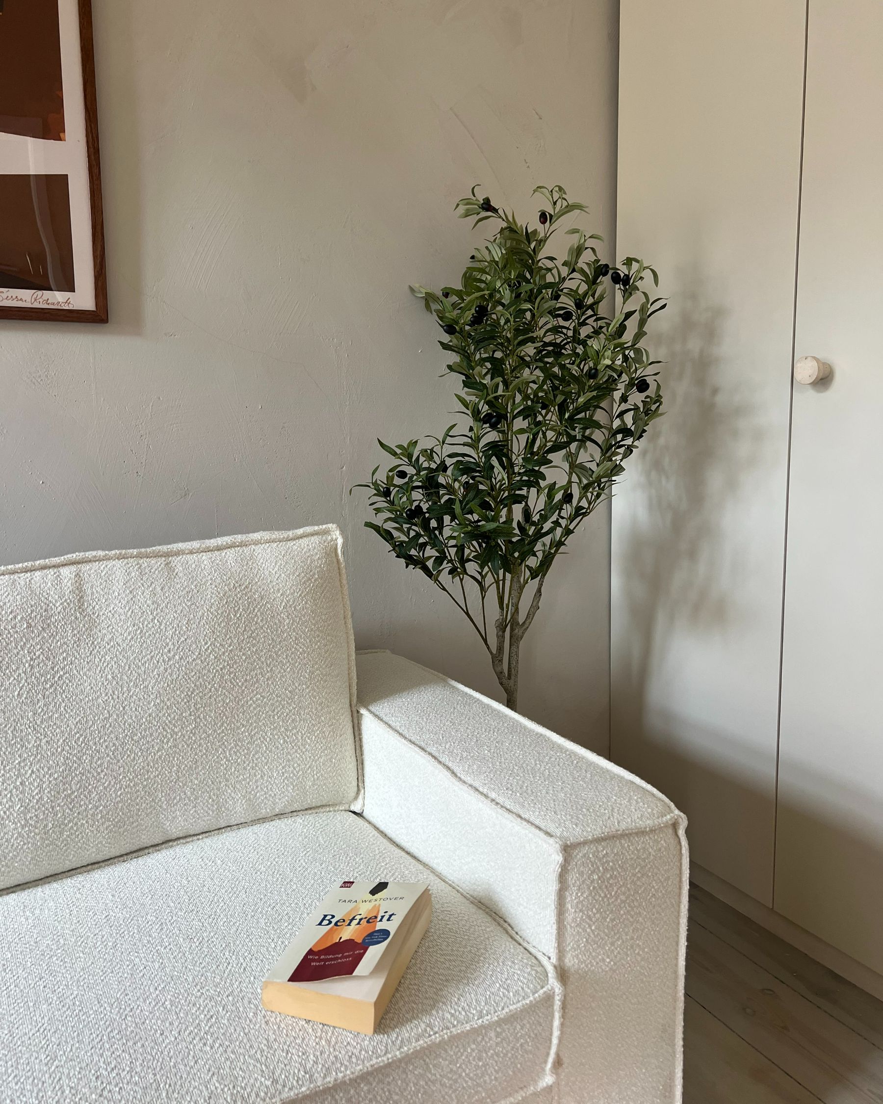 Sofa Bed VUOKATTI Boucle Off-White 3 Seater