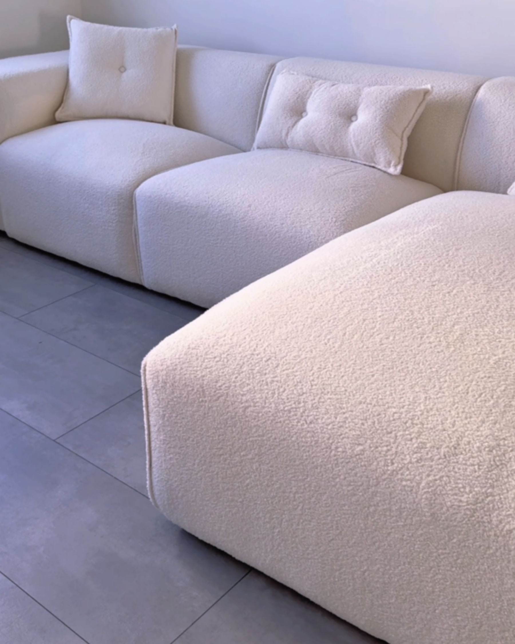 Left Hand Boucle Corner Sofa Off-White DOLVA